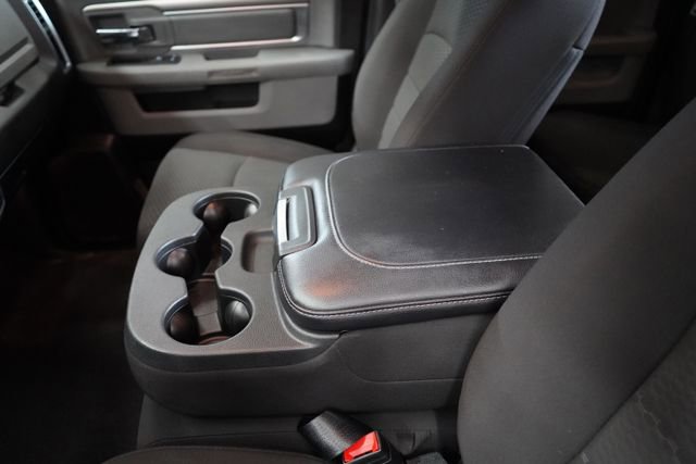 Used 2020 RAM 1500 Classic Warlock AWD/4WD image 36