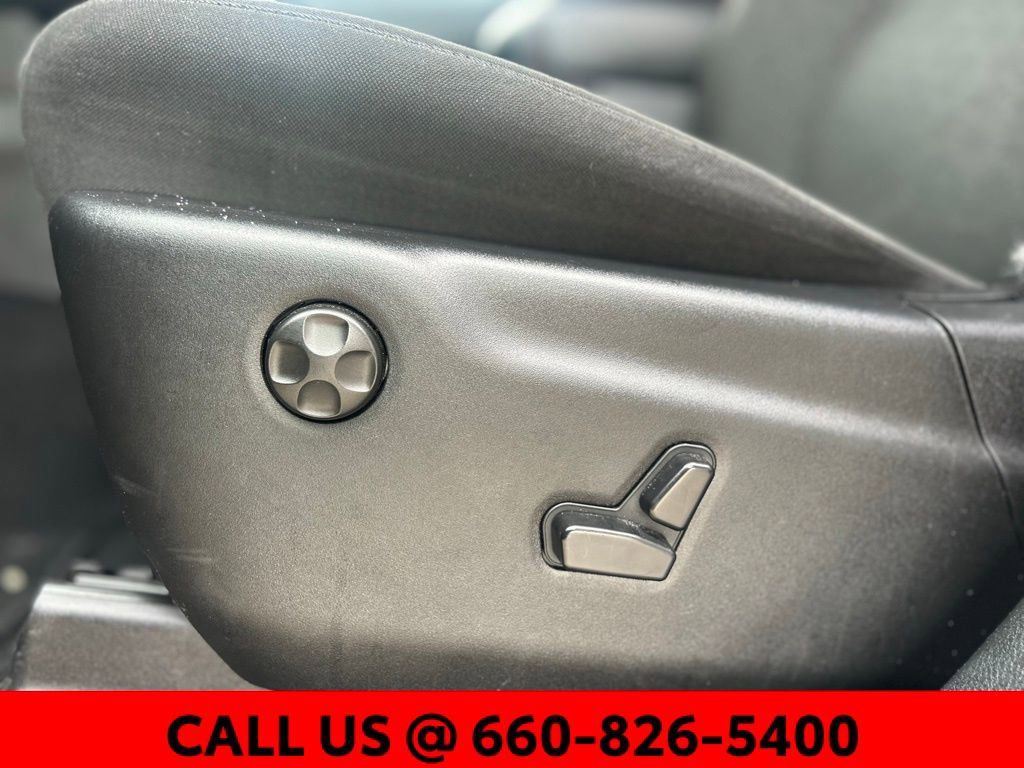 Used 2025 Dodge Durango GT image 11