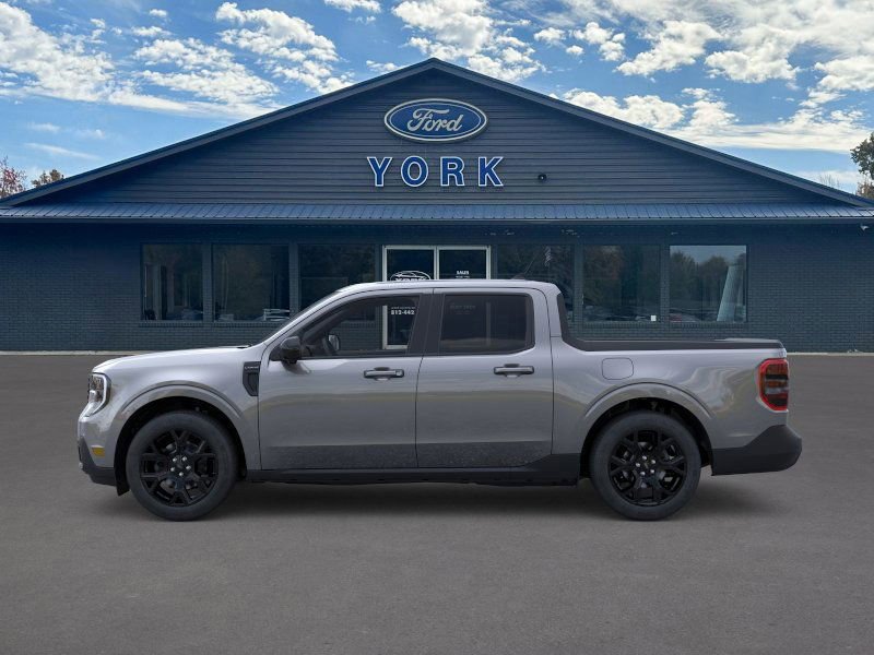 New 2026 Ford Maverick Lariat w/ Black Appearance Package image 3