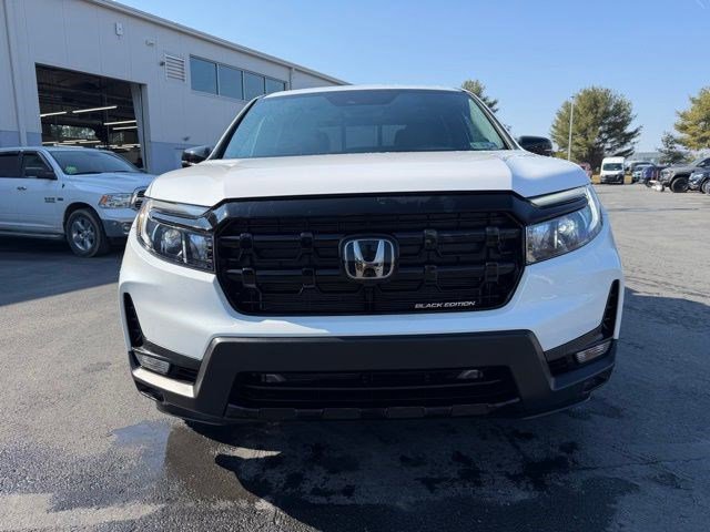 Used 2025 Honda Ridgeline Black Edition image 11
