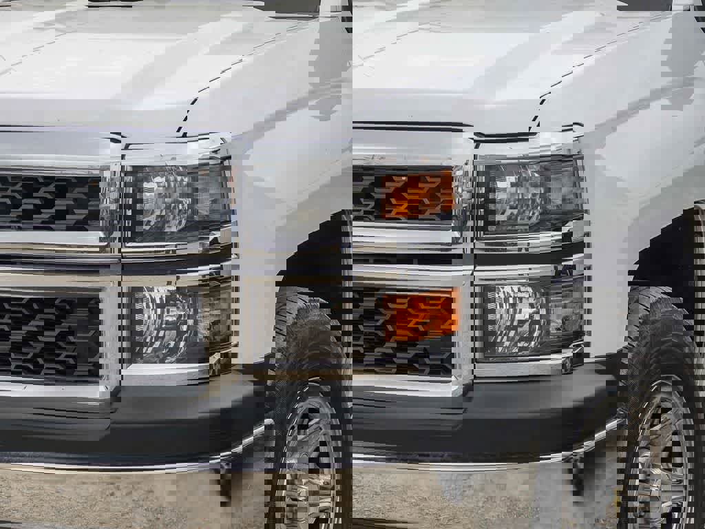 Used 2014 Chevrolet Silverado 1500 W/T image 2