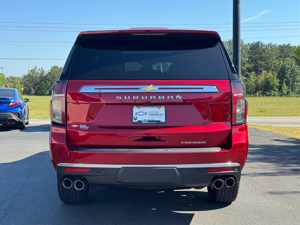 Used 2024 Chevrolet Suburban Premier w/ Premium Package AWD/4WD image 4