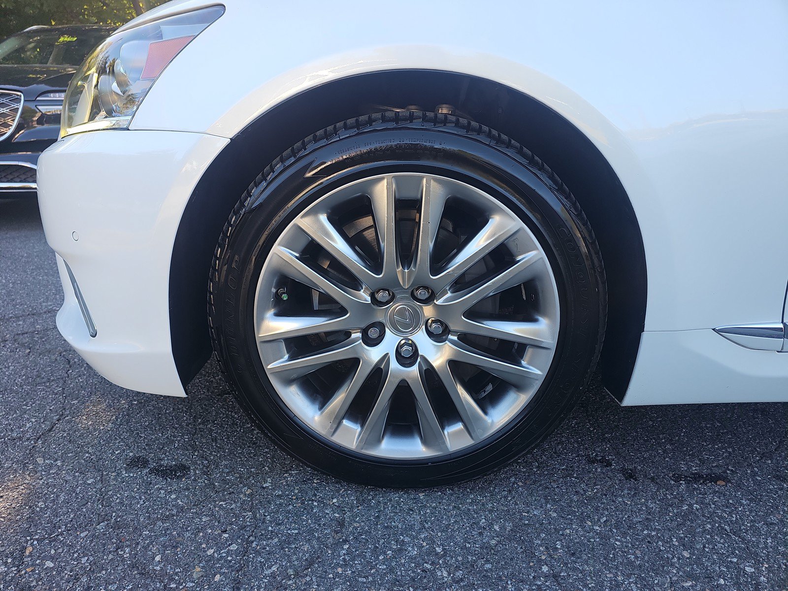 Used 2015 Lexus LS 460 L RWD image 9