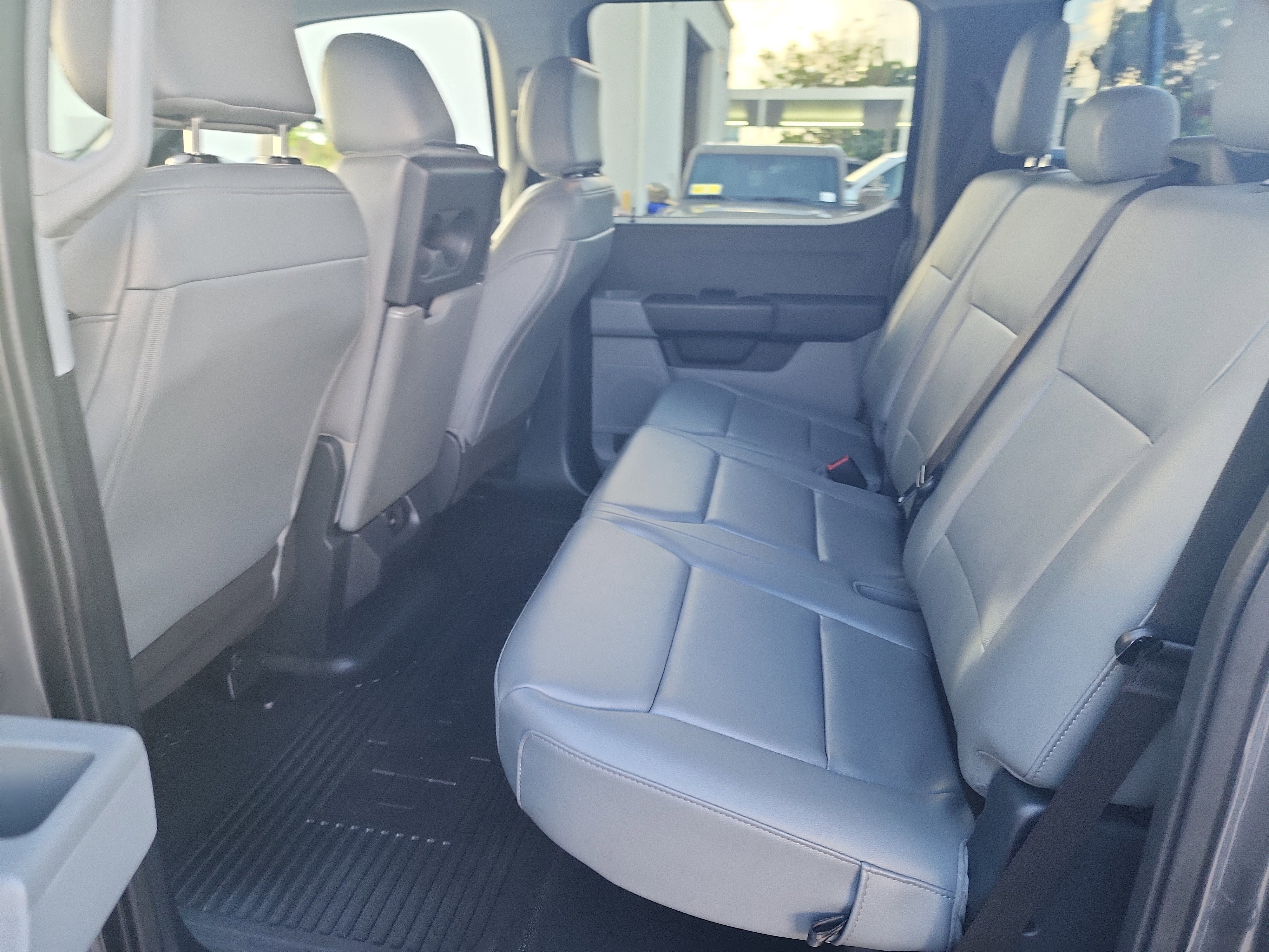 Used 2024 Ford F350 XL w/ 360-Degree Camera Package image 17
