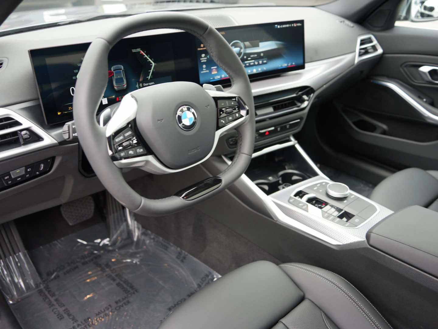 Used 2025 BMW 330i Sedan w/ Convenience Package RWD image 12
