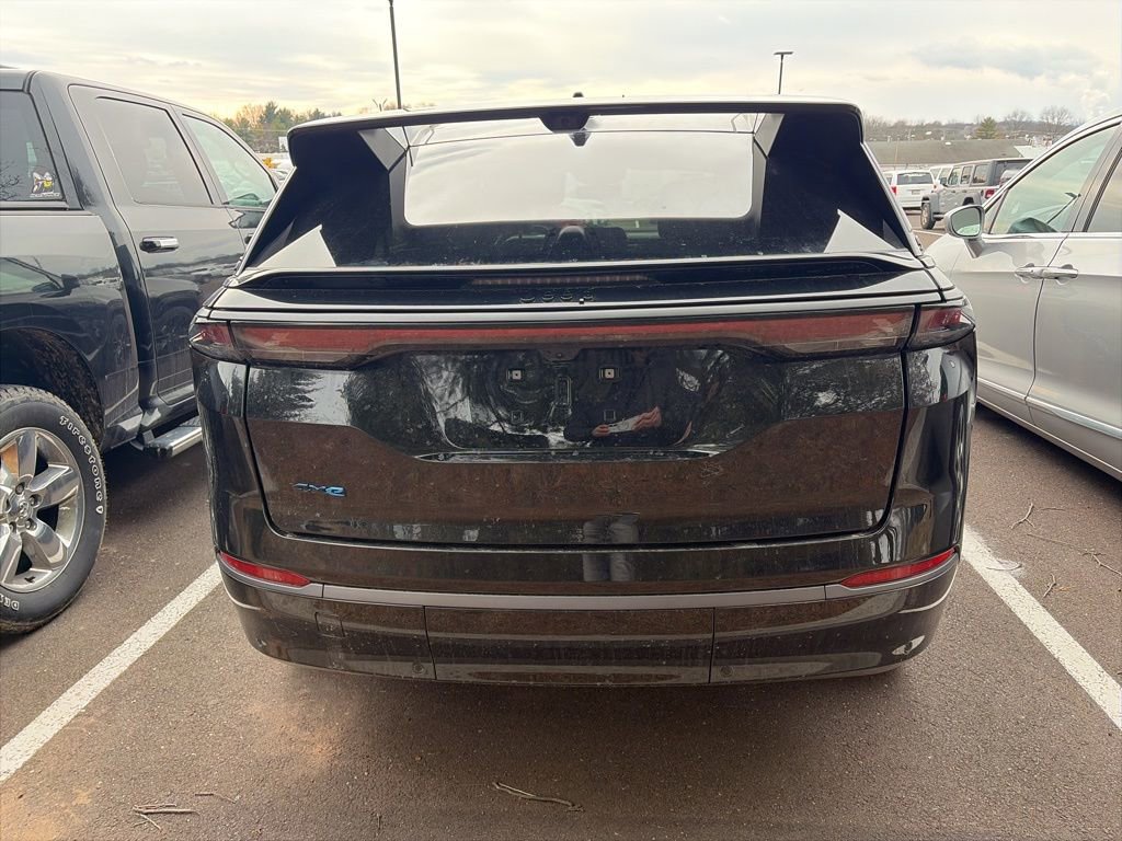 Used 2024 Jeep Wagoneer Launch Edition image 8