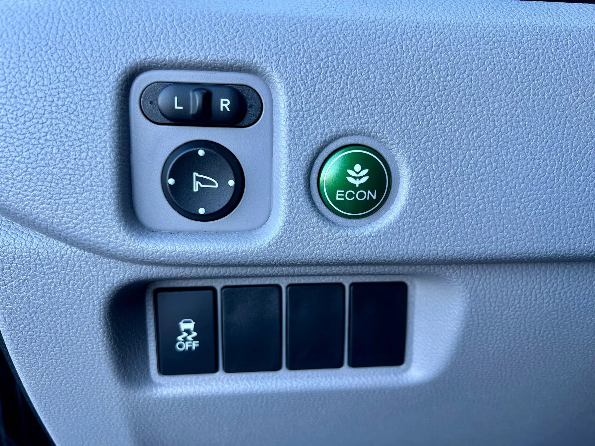 Used 2018 Honda Pilot EX image 33