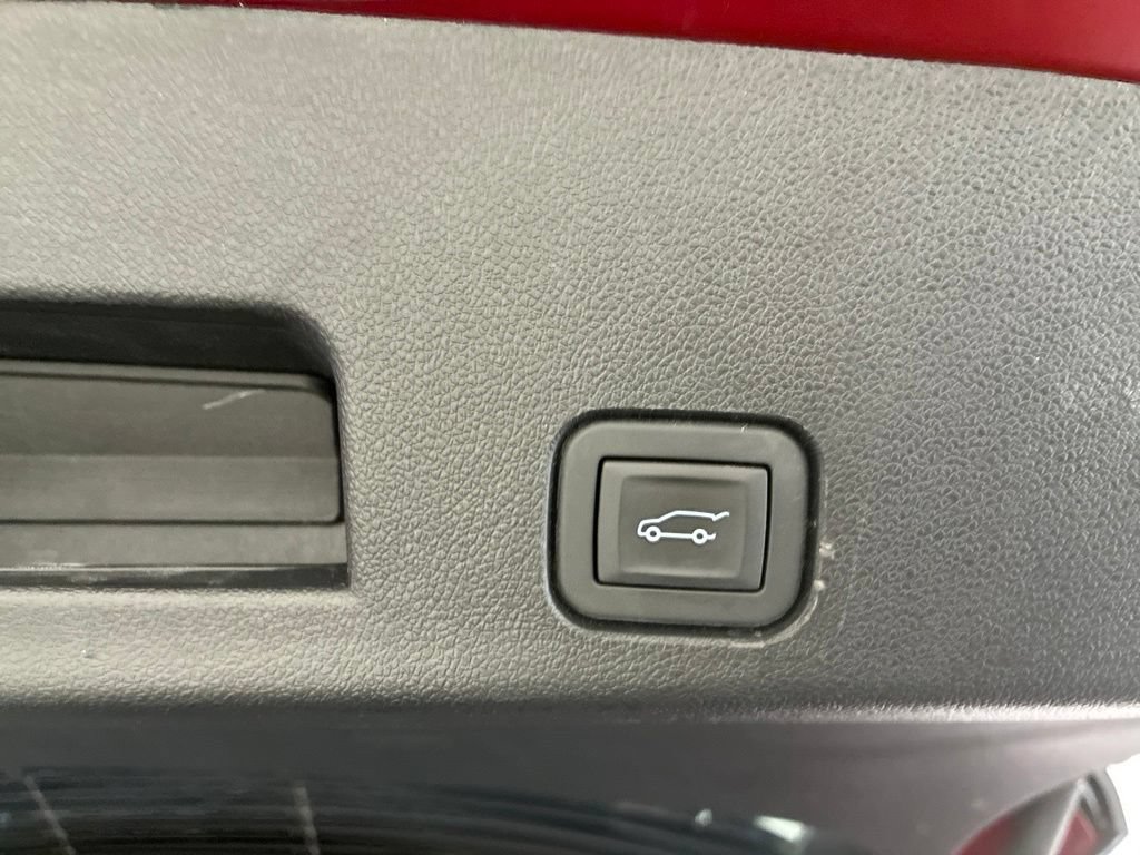 Used 2026 Buick Enclave Sport Touring FWD image 7