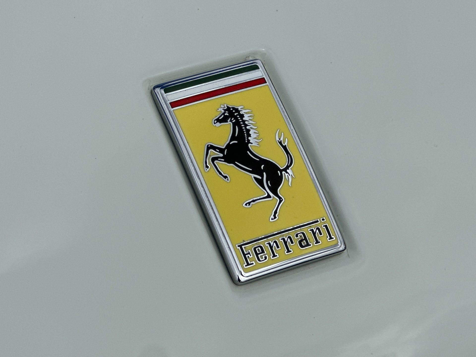 Used 2018 Ferrari 488 Spider image 29
