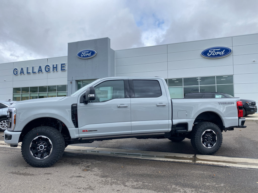 New 2026 Ford F350 4x4 Crew Cab Super Duty image 33