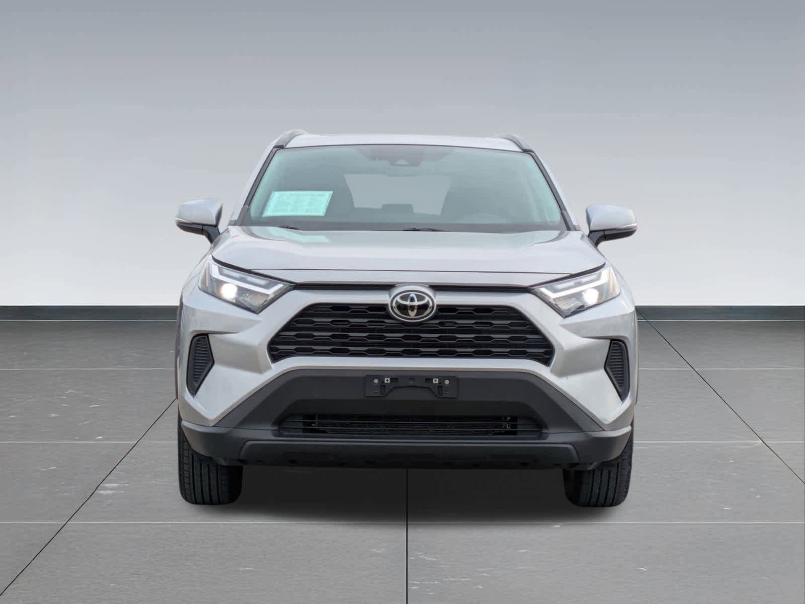 Used 2023 Toyota RAV4 XLE w/ Convenience Package AWD/4WD image 9
