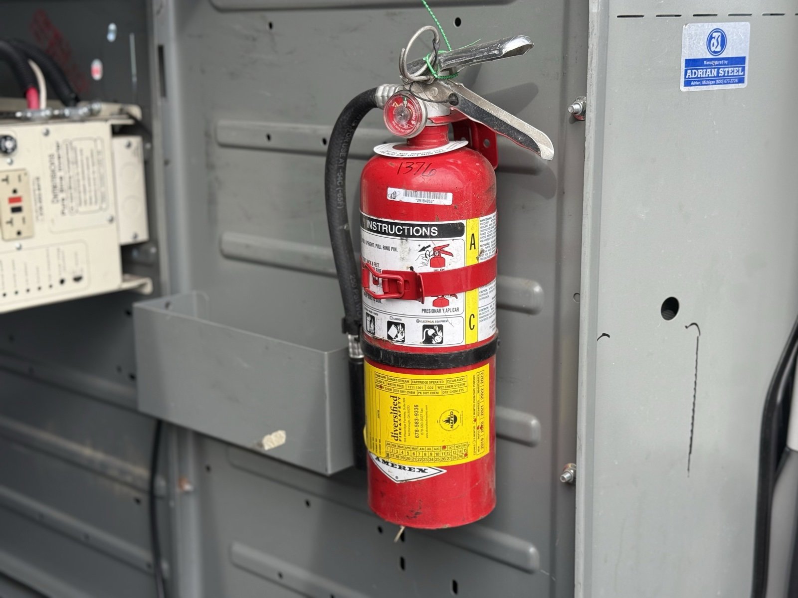 Used 2011 Ford E-250 and Econoline 250 w/ PWR Group image 26