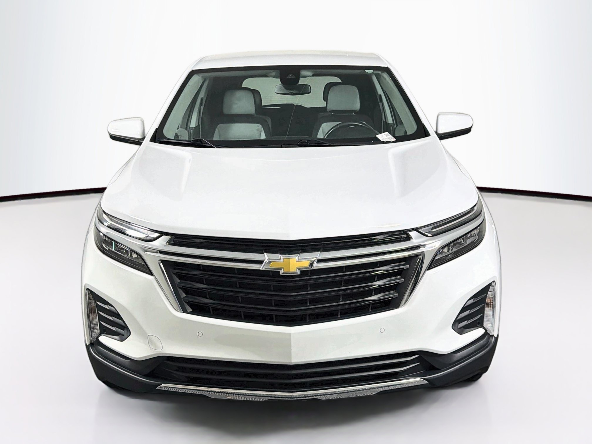 Used 2022 Chevrolet Equinox LT FWD image 2