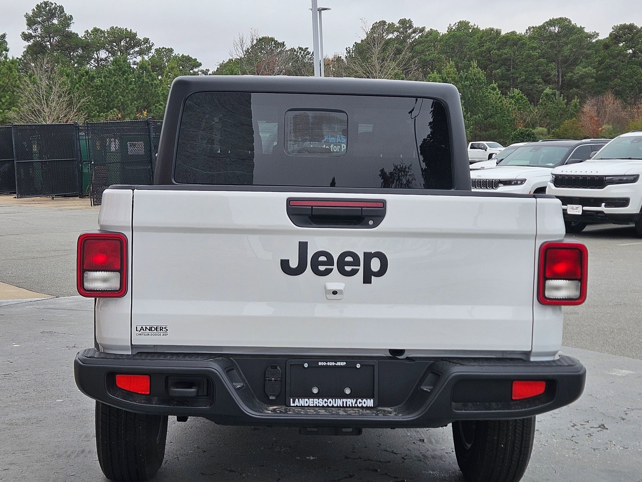 New 2026 Jeep Gladiator Sport image 6