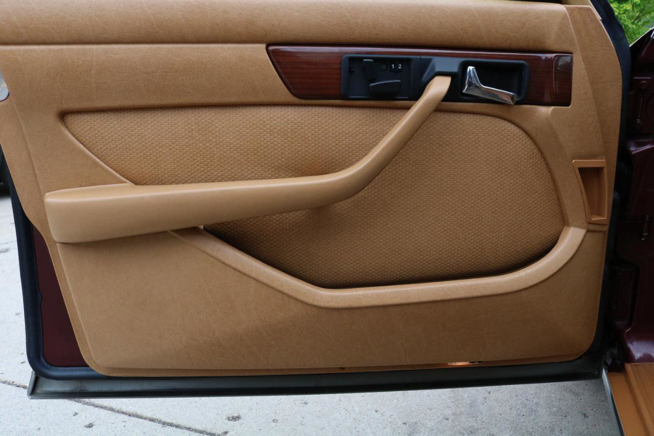 Used 1987 Mercedes-Benz 420 SEL image 18