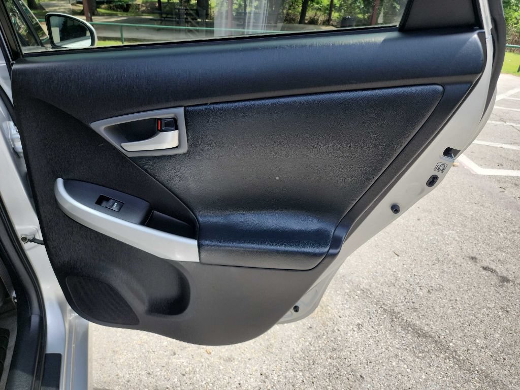 Used 2012 Toyota Prius Three w/ Solar Roof Pkg FWD image 31