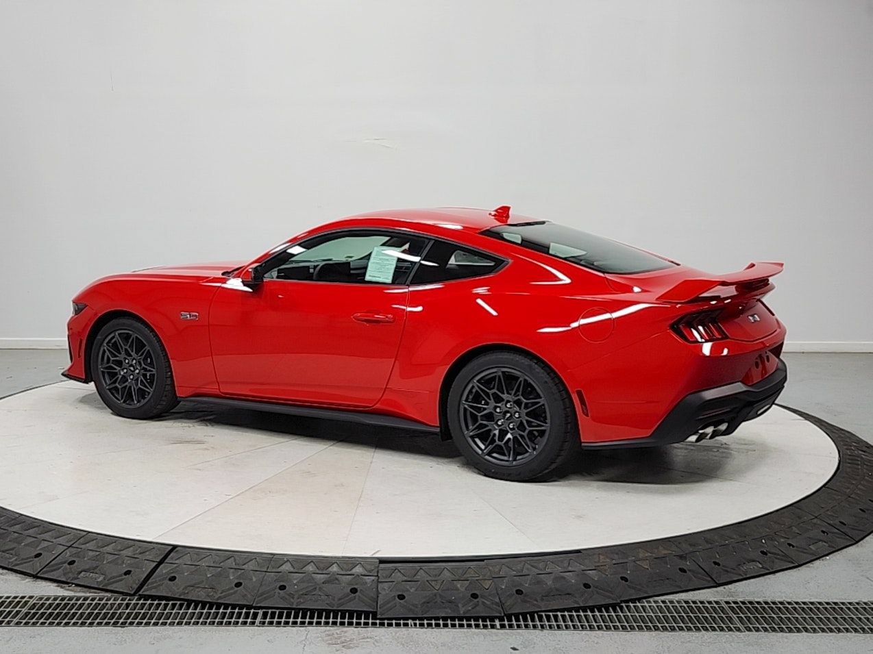New 2026 Ford Mustang GT Premium w/ GT Performance Package RWD image 5