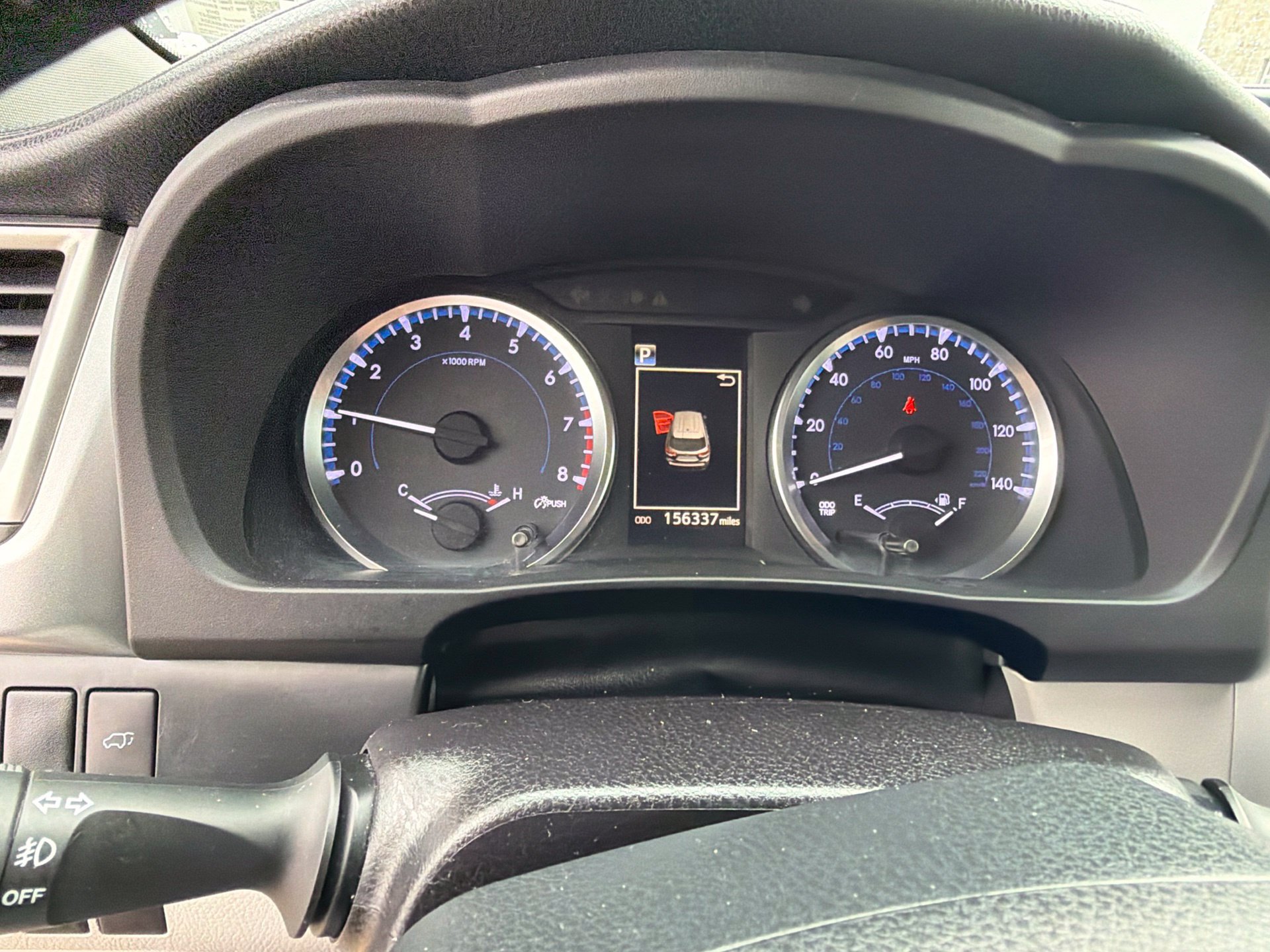 Used 2018 Toyota Highlander Plus AWD/4WD image 16