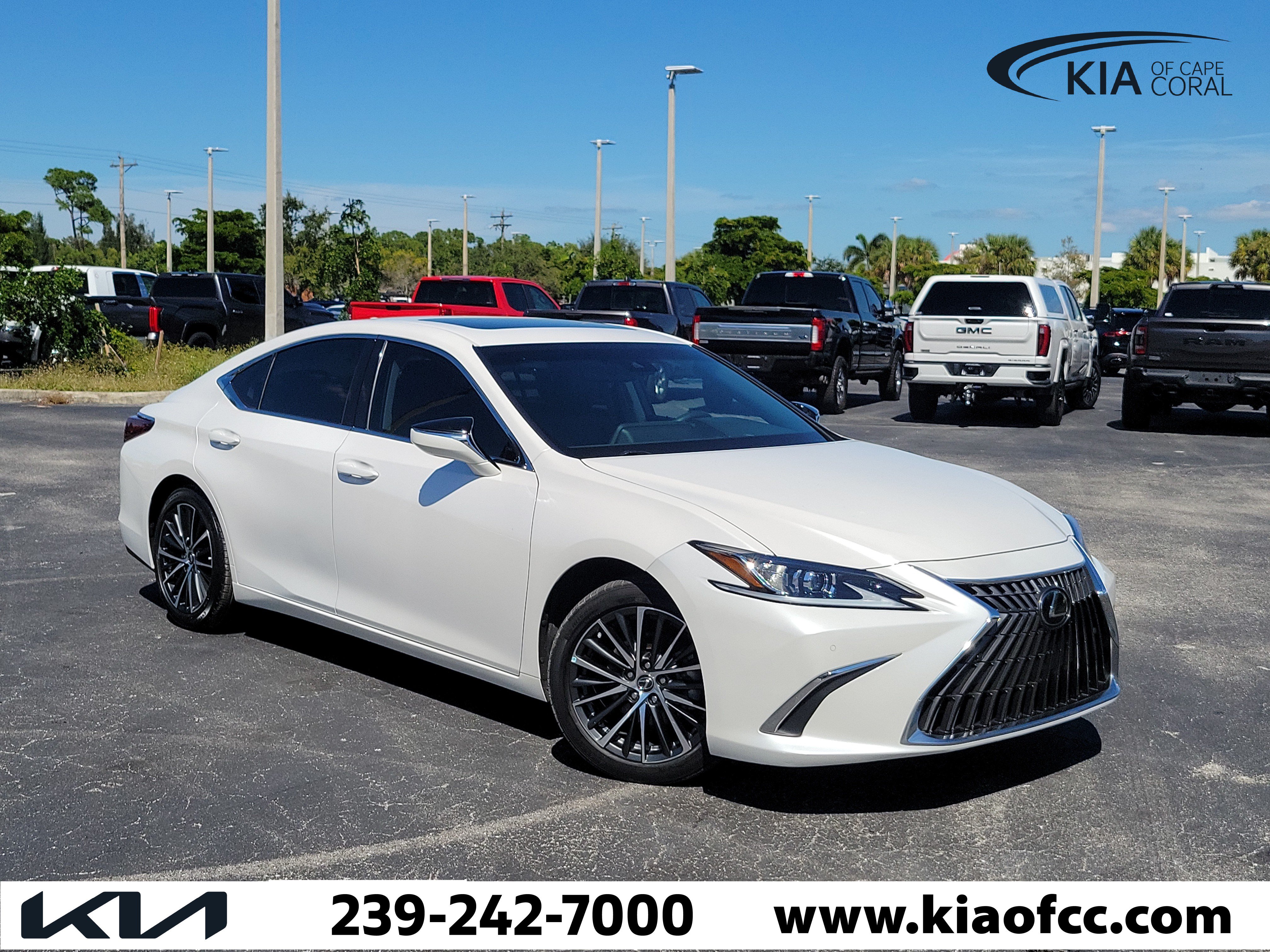 Used 2024 Lexus ES 350 w/ Premium Package
