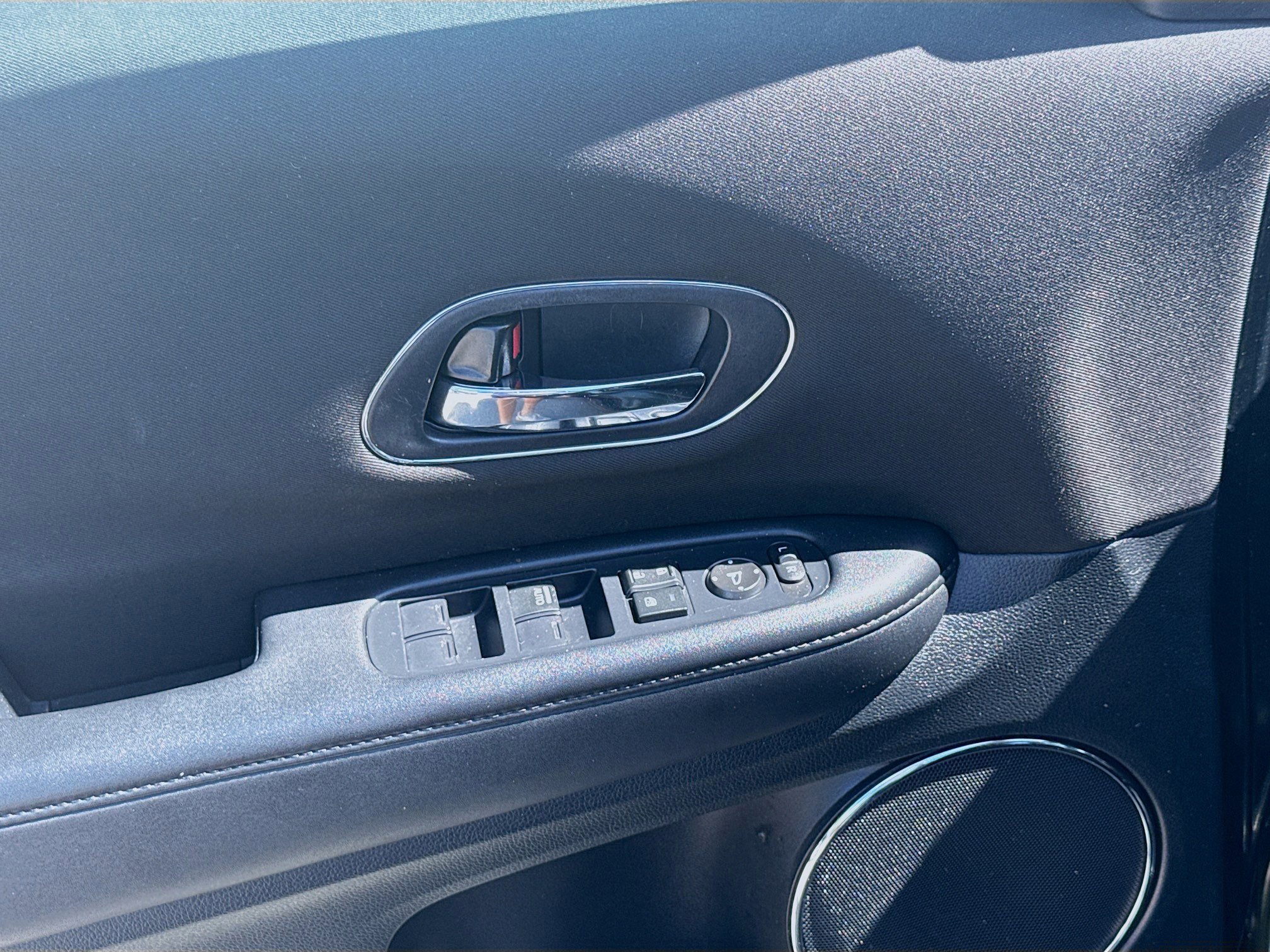 Certified 2017 Honda HR-V EX image 16
