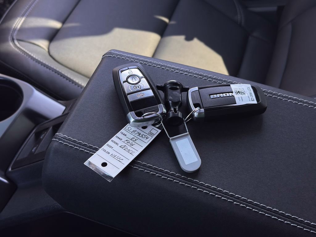 New 2025 Ford Bronco Badlands image 83