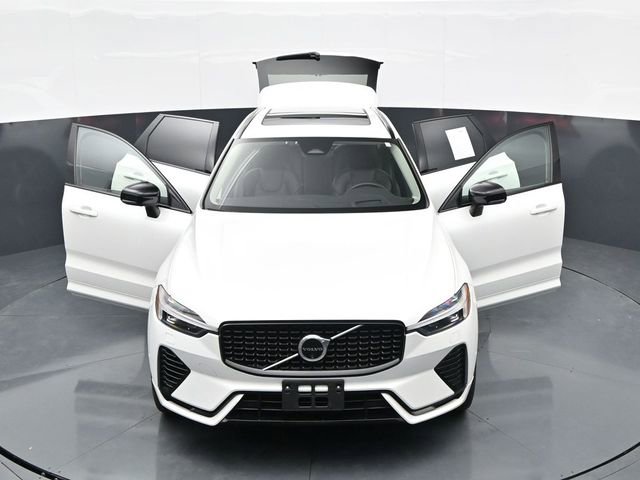 Used 2024 Volvo XC60 T8 Ultimate w/ Climate Package AWD/4WD image 43