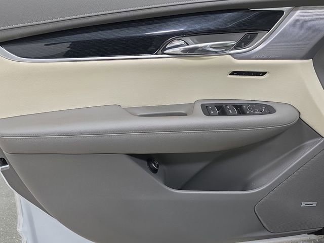 Used 2024 Cadillac XT6 Premium Luxury image 27