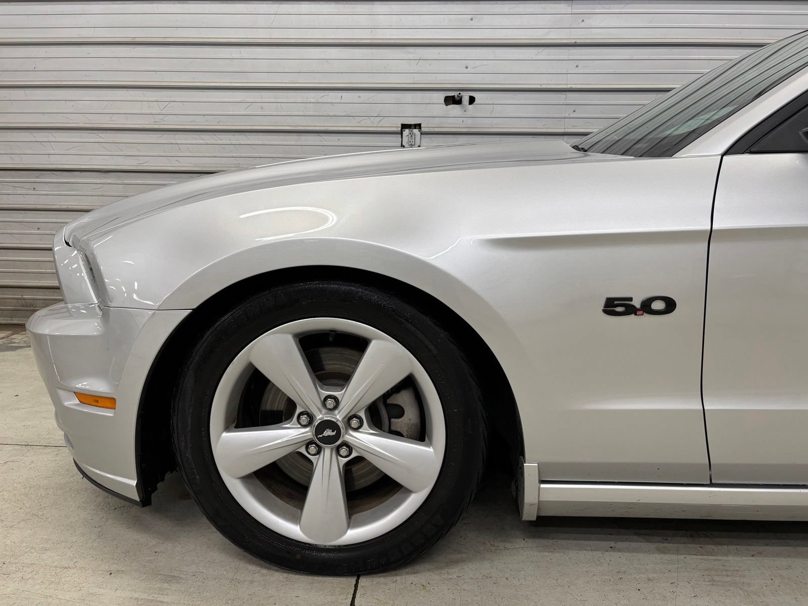Used 2014 Ford Mustang GT Premium w/ Comfort Package RWD image 4