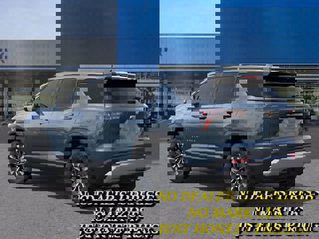 New 2026 Chevrolet Equinox LT image 3