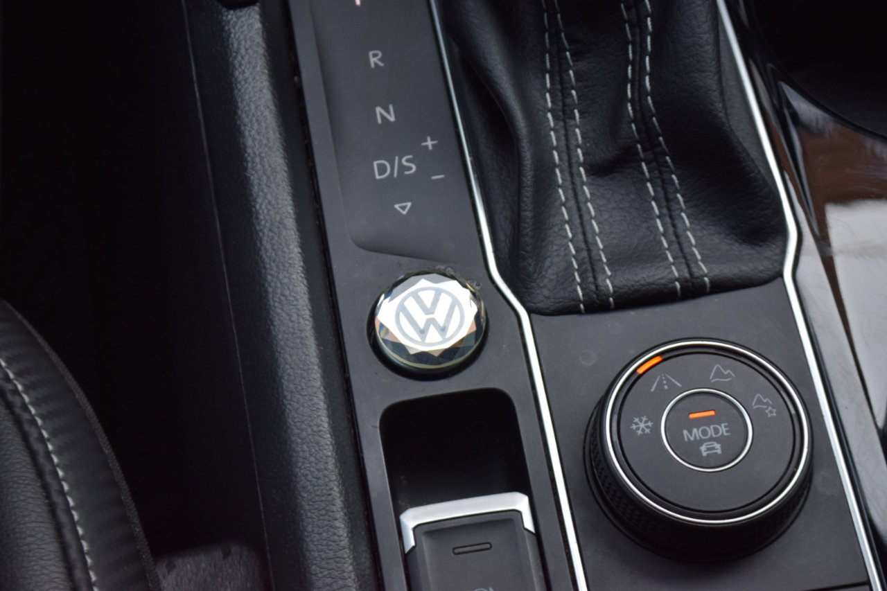 Used 2022 Volkswagen Atlas Cross Sport SE image 17