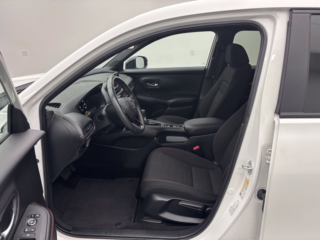 Used 2023 Honda HR-V Sport image 21