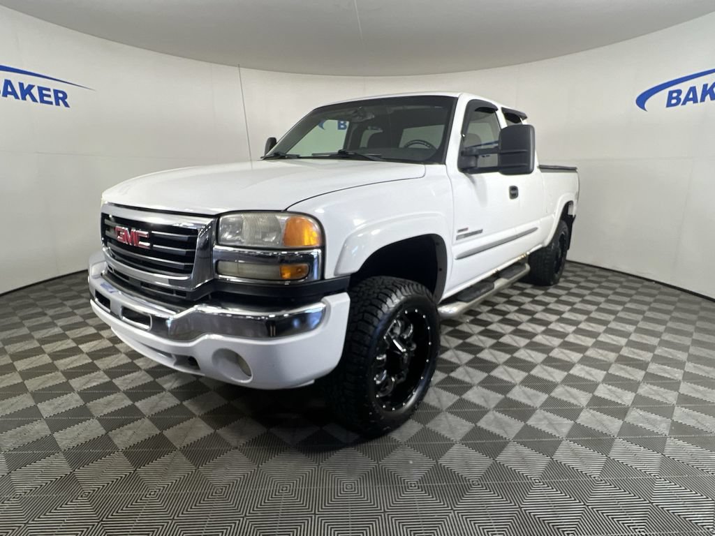 Used 2005 GMC Sierra 2500 SLE w/ Heavy-Duty Power Package AWD/4WD image 5