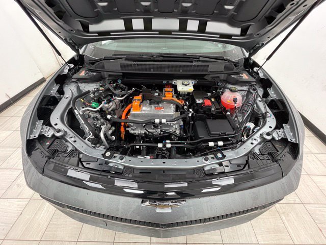 New 2026 Chevrolet Equinox EV LT AWD/4WD image 15