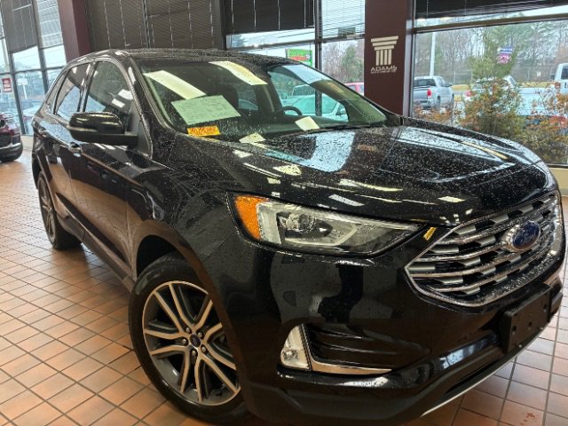 Used 2020 Ford Edge Titanium AWD/4WD image 1