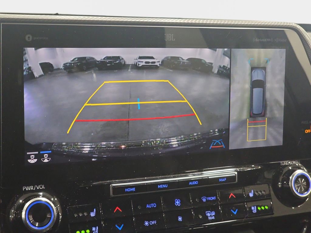 Used 2020 Toyota Highlander Platinum AWD/4WD image 17