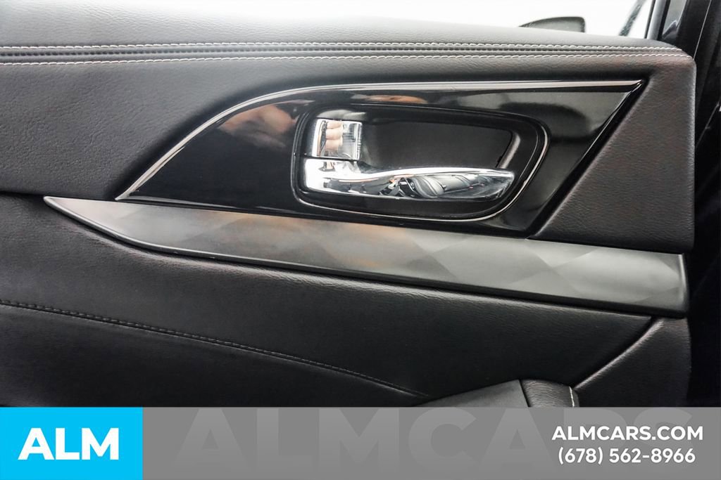 Used 2023 Nissan Maxima SL FWD image 55
