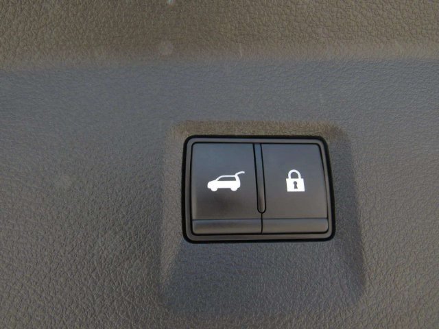 Used 2026 INFINITI QX60 Luxe w/ Family Package AWD/4WD image 14
