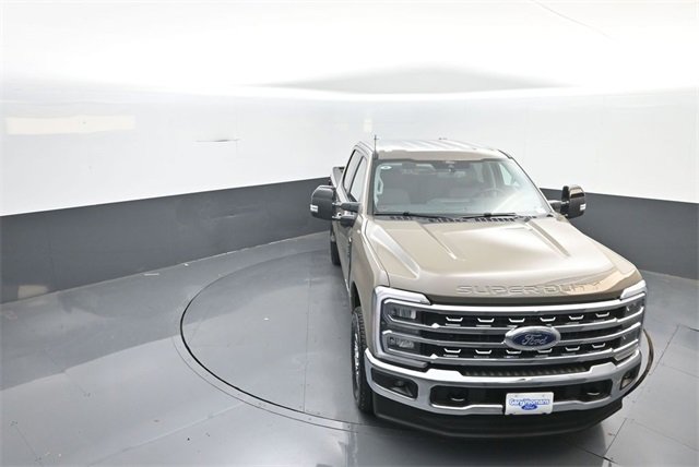 New 2026 Ford F250 Lariat w/ FX4 Off-Road Package image 23