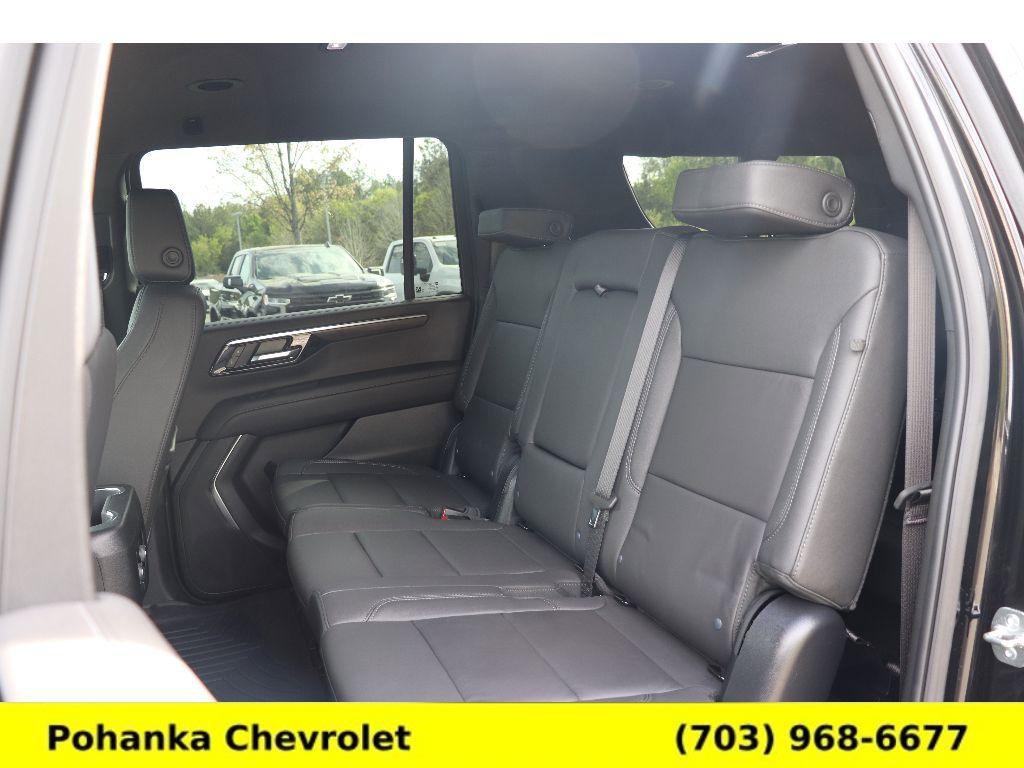 Certified 2025 Chevrolet Suburban Z71 image 24