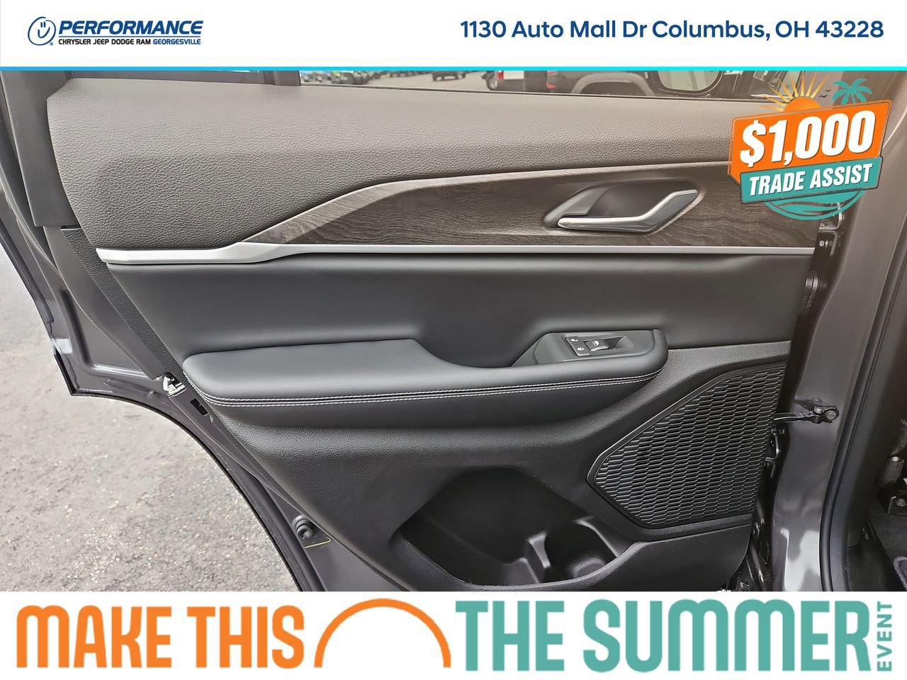 New 2026 Jeep Grand Cherokee Altitude AWD/4WD image 14