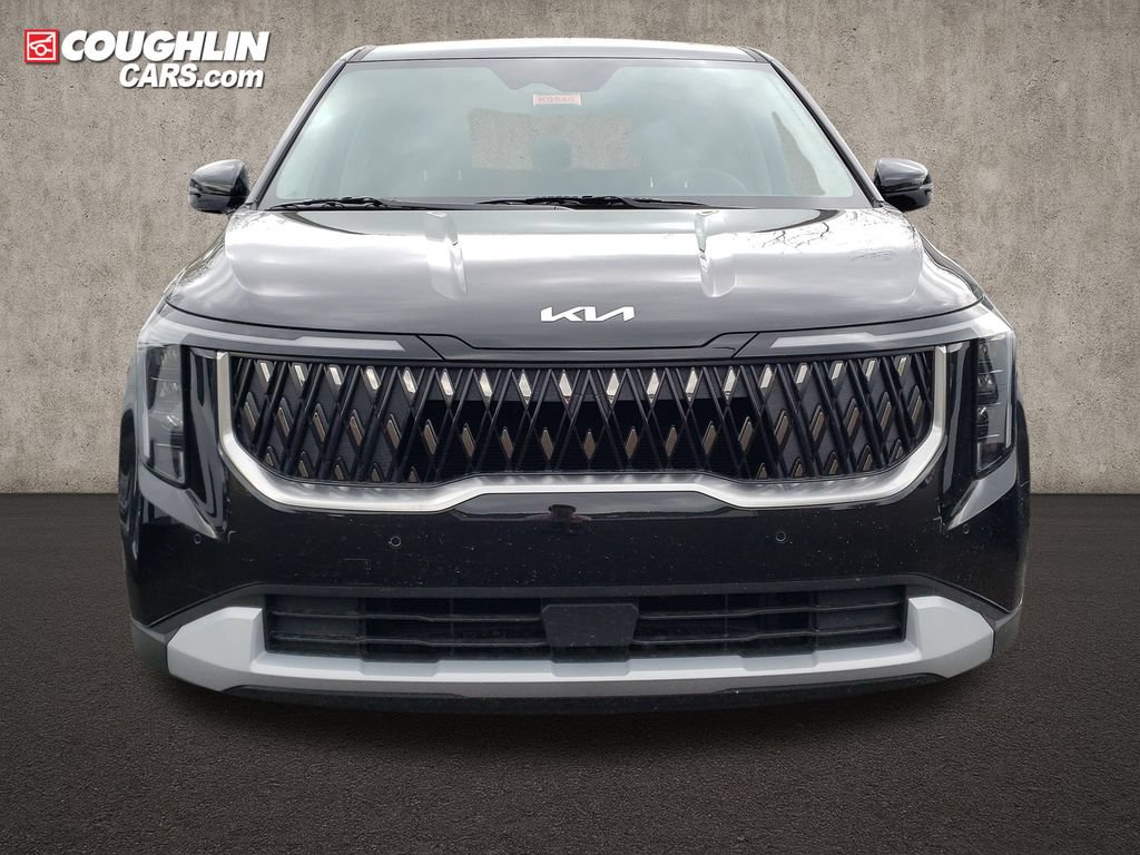 New 2026 Kia Carnival FWD image 2