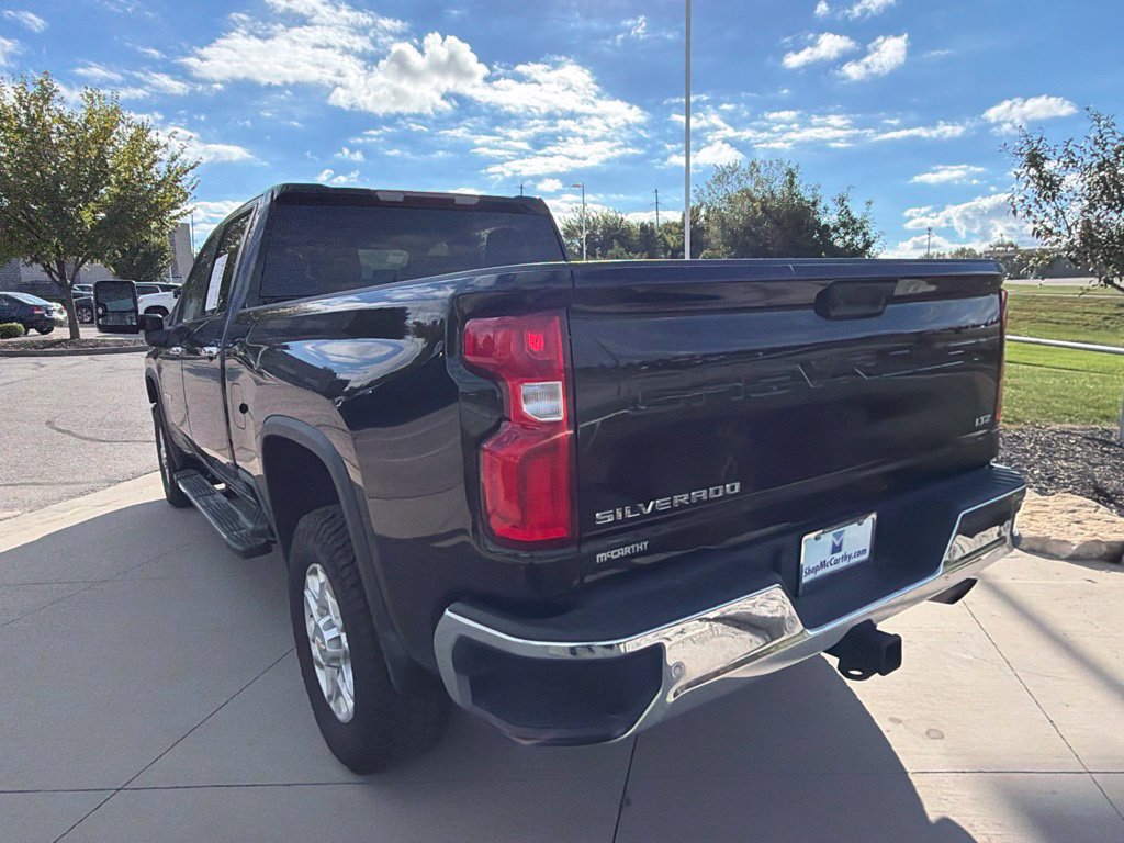 Used 2022 Chevrolet Silverado 2500 LTZ w/ Safety Package AWD/4WD image 17