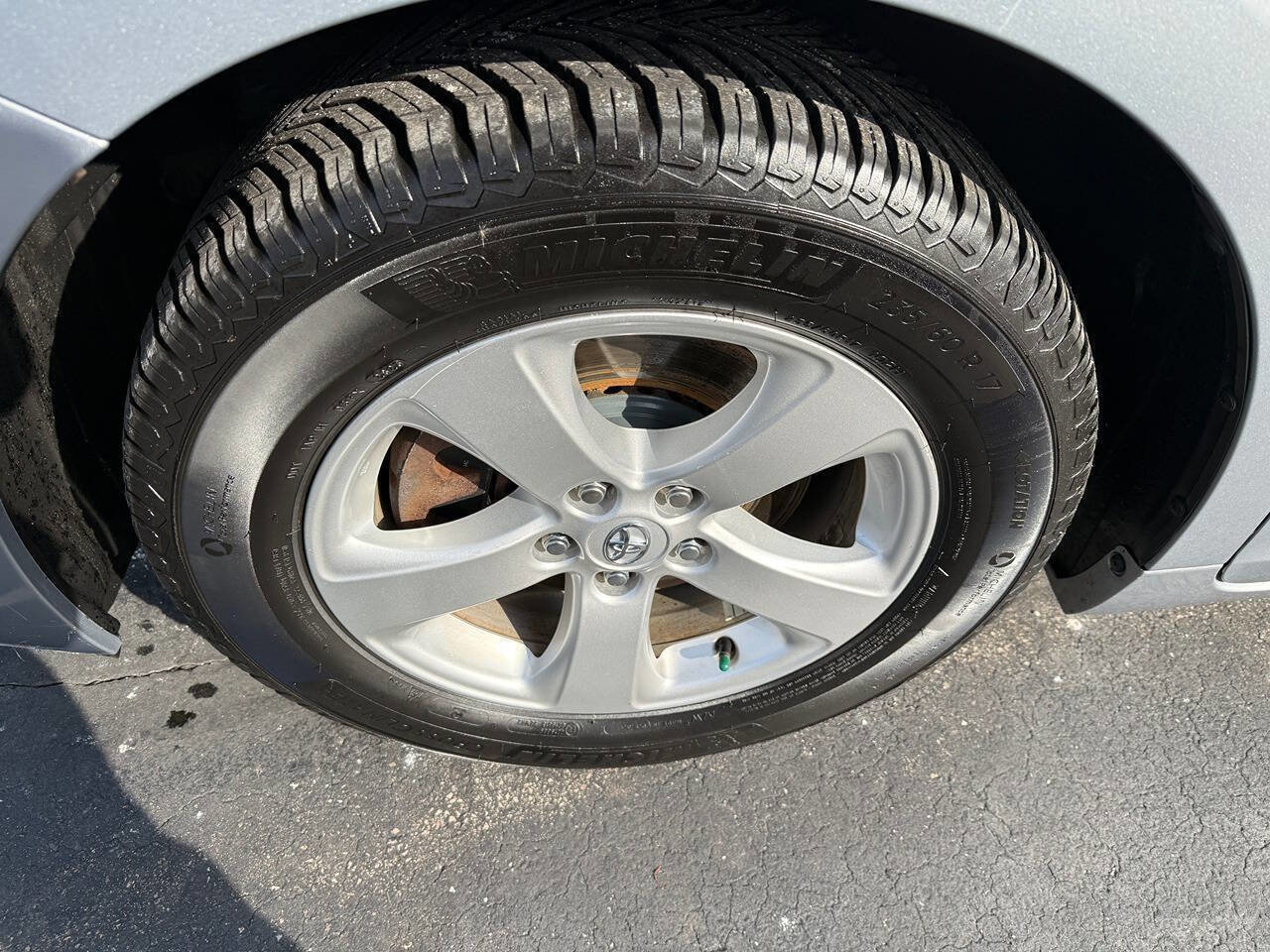 Used 2014 Toyota Sienna LE image 40