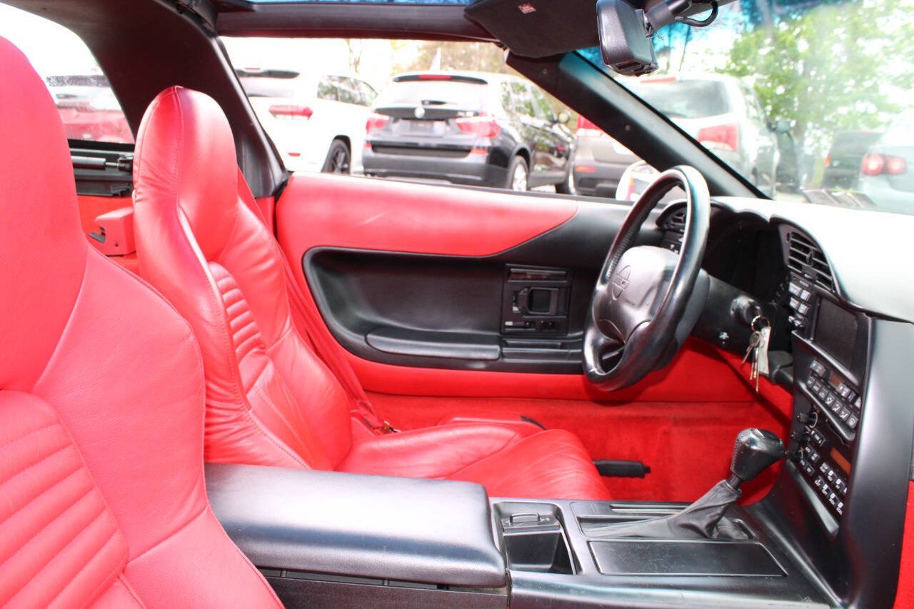 Used 1996 Chevrolet Corvette Coupe RWD image 11