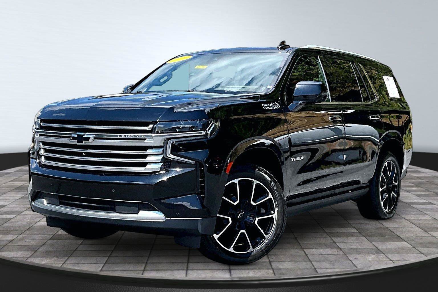 Used 2021 Chevrolet Tahoe High Country w/ Premium Package AWD/4WD image 12