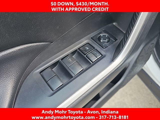 Used 2022 Toyota RAV4 LE FWD image 12