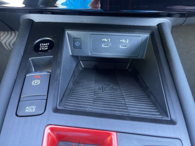 New 2025 Nissan Kicks SR image 24