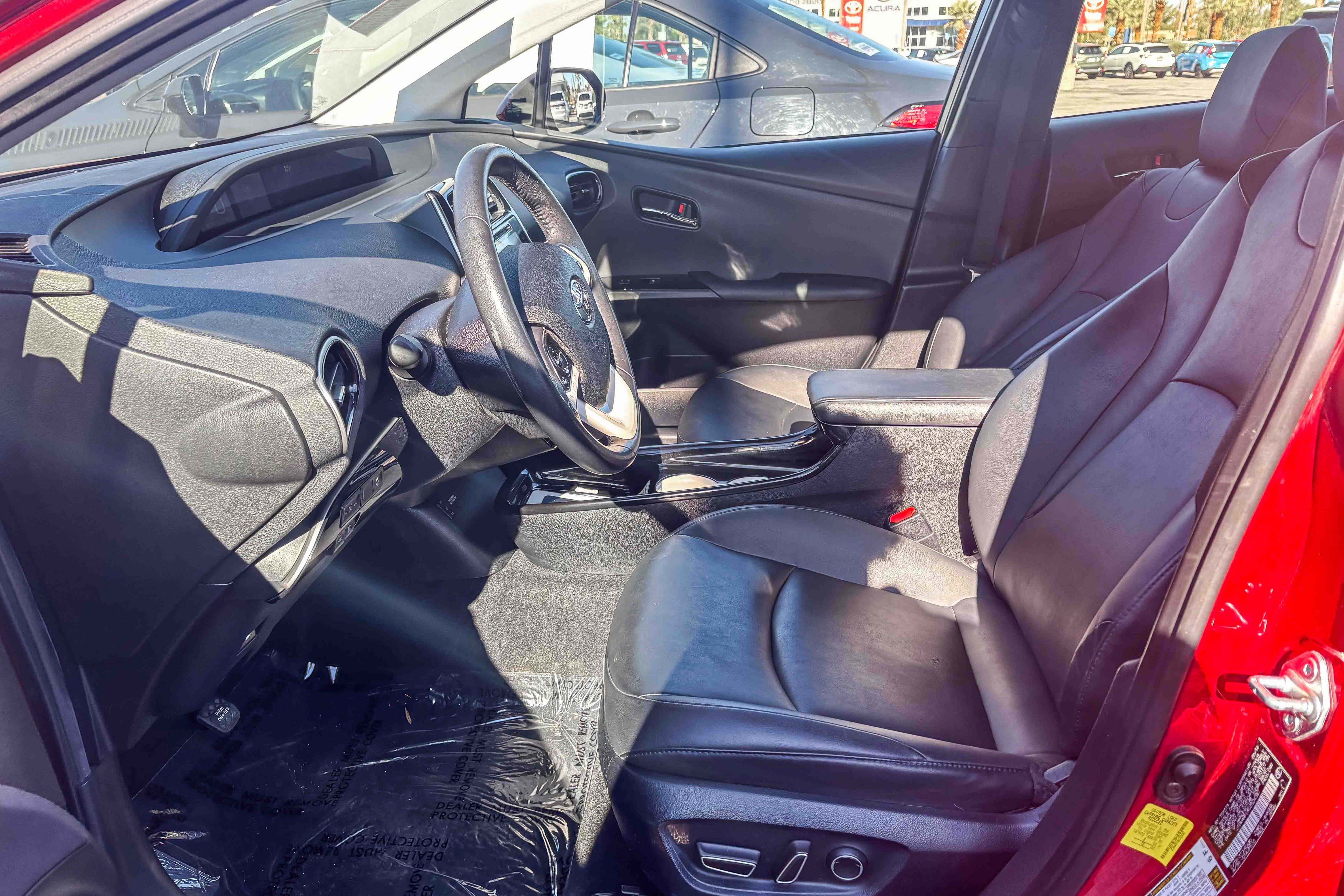 Used 2016 Toyota Prius Four w/ Advanced Technology Package image 20