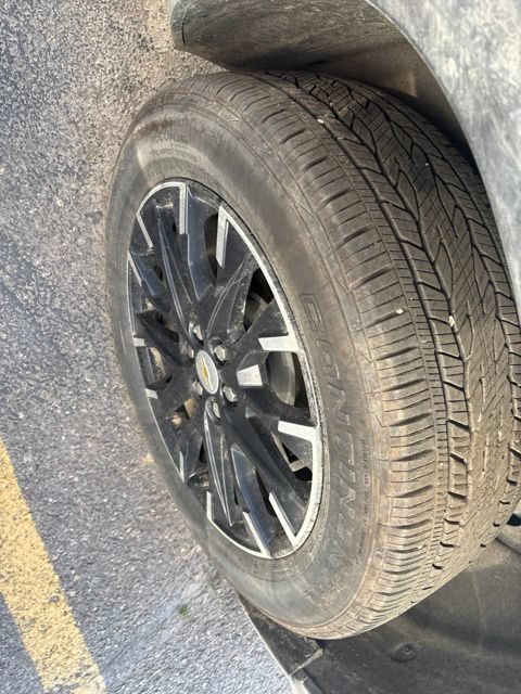 Used 2026 Chevrolet Traverse LT w/ Sun and Wheel Package AWD/4WD image 6