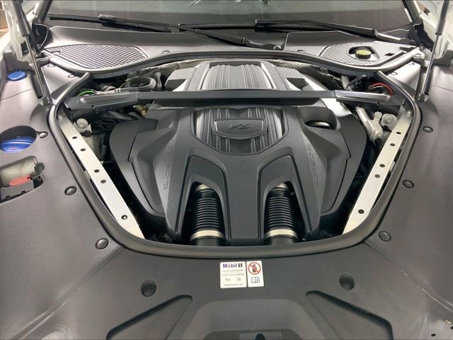 Used 2024 Porsche Panamera 4 image 25